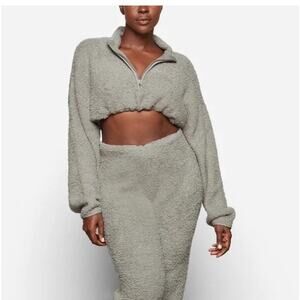 SKIMS Cozy Knit Cropped Sweater Gray Size S/M
